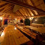 Lodge Mewa *
