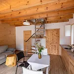 Lodge Mewa *